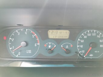 Nissan Terrano - 6