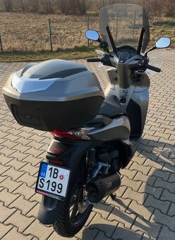 Honda SH 300 r.v.2020 - 6