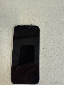 iPhone 15 pro 128GB bílý Titan - 6