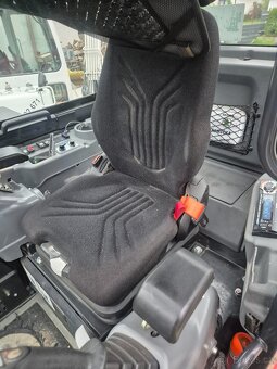 Pásový bagr Yanmar SV60 - 6