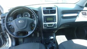 Kia Sportage 2,0 CRDi 4X4 - 6