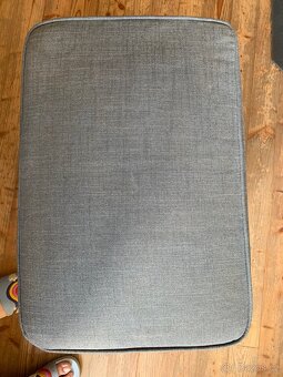 Křeslo a podnozka Strandmon IKEA - 6
