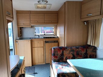 Obytný karavan-přívěs Swift Toscane 460 s pojezdem - 6