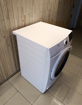 Sušička AEG 8 kg v pěkném stavu - 6