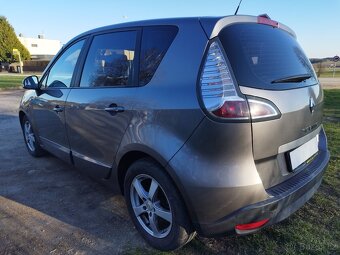 Renault Scenic 1.5 DCi - 6