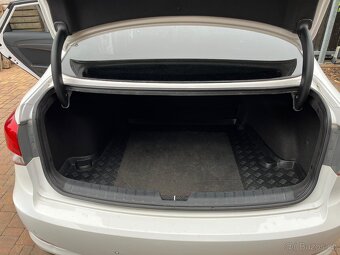 Hyundai i40 sedan 1,7 CRDI - 6
