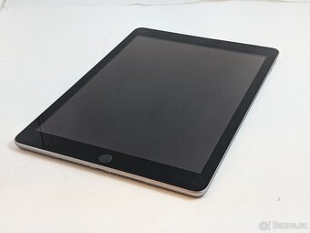 iPad 5 gen. (2017) 128gb, WIFI+LTE. Baterie 90%. Záruka 6 m. - 6