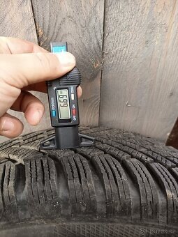 Plechové disky / zimní pneu 195x65x15 - 6