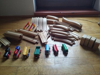 Dřěvěné koleje + doplňky - 6