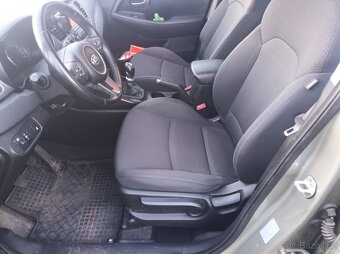 Kia Carens 1,6 GDI - 6