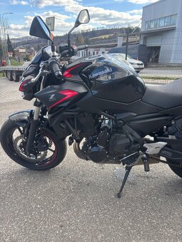 Kawasaki Z650 2023 - stav nové moto - 6