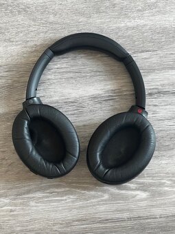 Sluchátka Sony WH1000-XM4 - 6