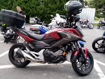 Honda NC750X - 6
