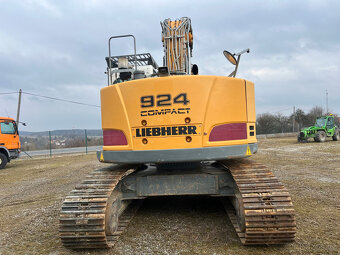 Pásové rýpadlo LIEBHERR R 924 COMPACT LITRONIC,ROK 2013 - 6