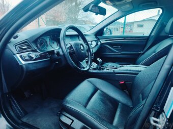 BMW F10 523i - benzín - manuál - 6