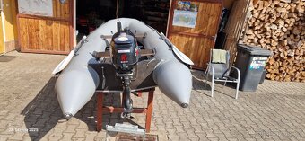 Prodám motorový člun 5hp. - 6