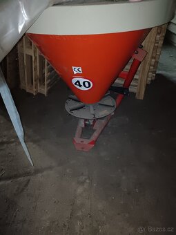 Rozmetadlo za malotraktor - 6