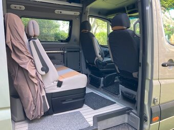 Mercedes-Benz, Obytný vůz Sprinter 318 CDI - 6