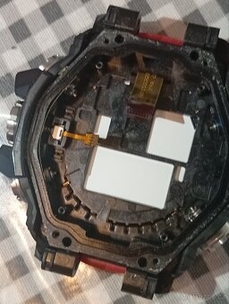 Část hodinek Casio G-shock GPR B1000 Rangeman - 6