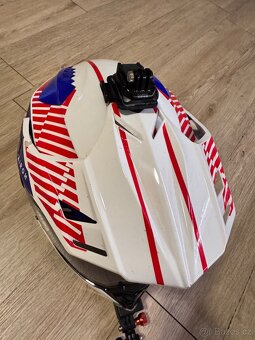 AIROH přilba COMMANDER Boost gloss white/blue - 6