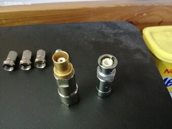 TV anténní zástrčky/zásuvky, koaxiální konektory - 6