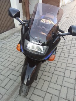 Kawasaki zzr 1100 - 6