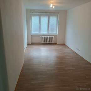 Pronájem bytu 2+1 52 m², Sokolov, Heyrovského za 11.000,- Kč - 6