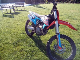 KTM 250 - 6