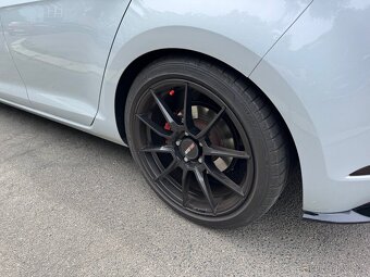 VW Golf 7 Facelift GTI Look ( Odpočet DPH ) - 6