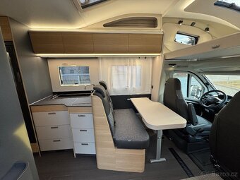 ADRIA CORAL XL 660 SL, 140 PS, manuál, alkovna - 6