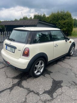 Mini Cooper 1.4 provoz 2010 - 6