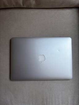 MacBook Air, 13-inch,early 2015, 250 GB - 6