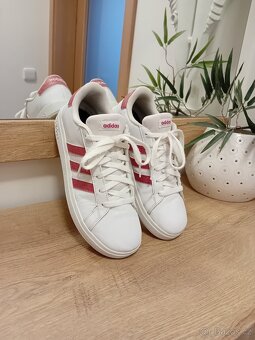 Adidas dámské tenisky vel. 38 - 6