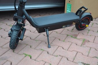 Elektrická koloběžka s terénními pneumatikami - 6