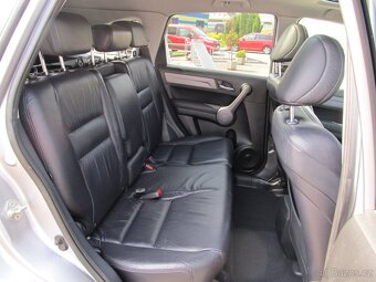 Honda CR-V 2.2 i-CDTi 4x4 ČR 1.maj - 6