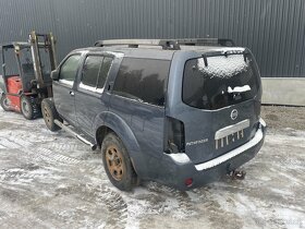 nissan pathfinder - 6