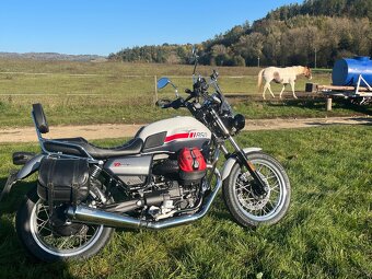 Moto Guzzi V7 Special - 6