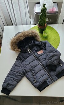Zimní bunda H&M 104
260 Kč - 6