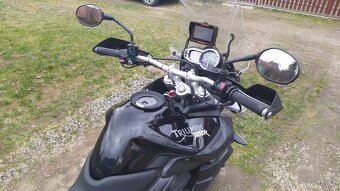 Triumph Tiger 800 XC, r.v.2011 - 6