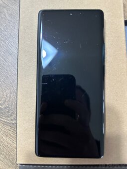 Motorola Edge 40 Pro - 6