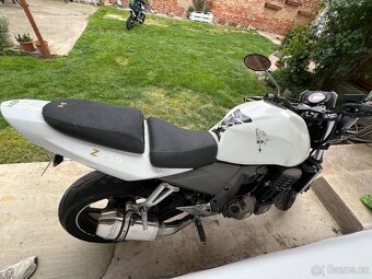Kawasaki Z750 - 6