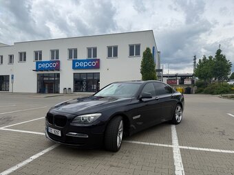 BMW 730 D model F01 M-Paket - 6
