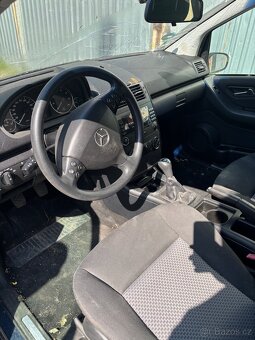 Mercedes Benz A 1.7i - 6