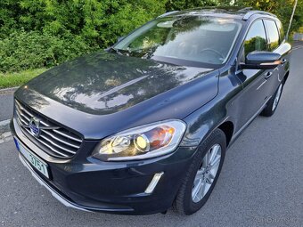 Volvo XC60 2.4 140 Kw - 4x4 / 2015 / - 6