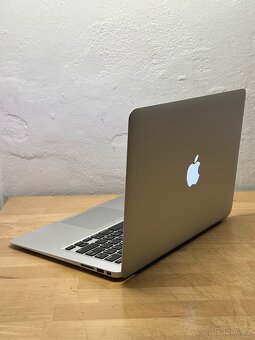 MacBook Air 13" 2017 /8GB RAM/Intel i5/256GB SSD/ Záruka - 6