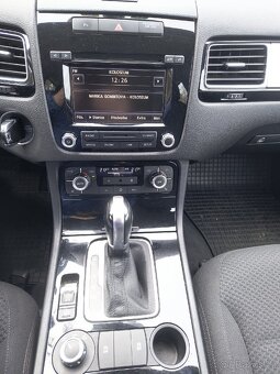VW Touareg 3,0TDI - 6