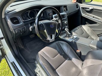VOLVO V60 CROSS COUNRY 2.5T, 187 Kw, 5VÁLEC, LPG, AUTOMAT - 6