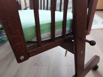 Kolébka pro miminko s veškerým příslušenstvím - 6