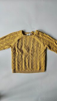Hořčicově žlutý pletený svetr zn. Zara - vel.104 - 6