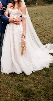 Boho romantické svatební šaty s krajkou - 6